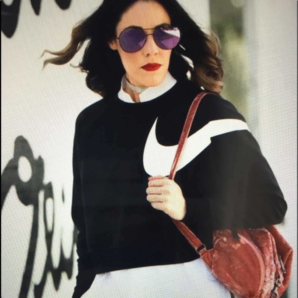 Rebecca Minkoff Julian Crossbody/Convertible Bkpk - Picture 2 of 8